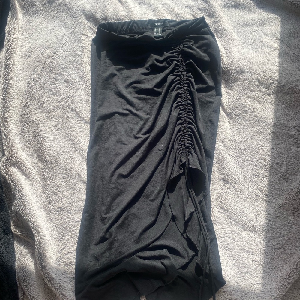 Black skirt